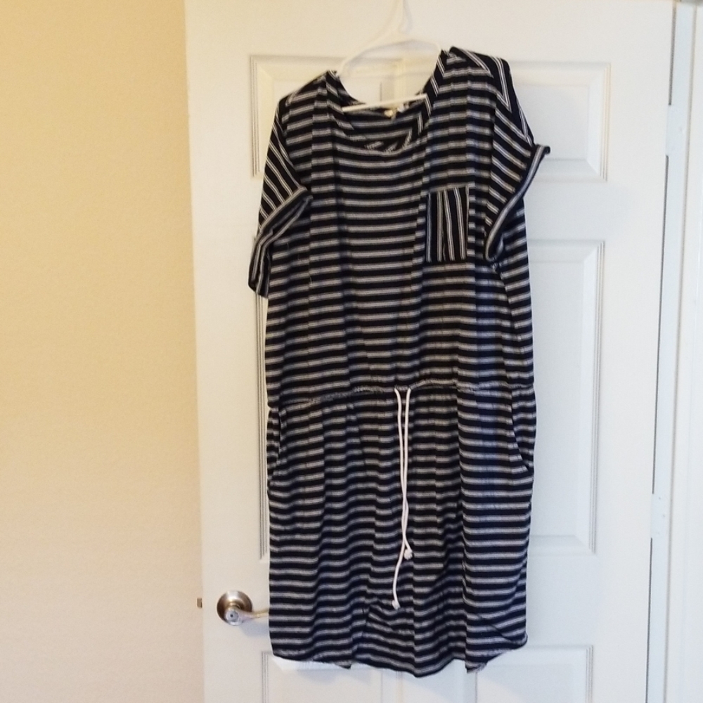 Dress, jeans, tshirt